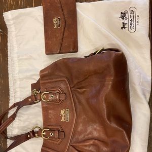 Vintage brown leather coach with matching wallet